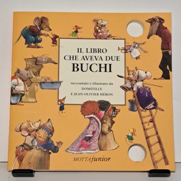 Il libro che aveva due buchi