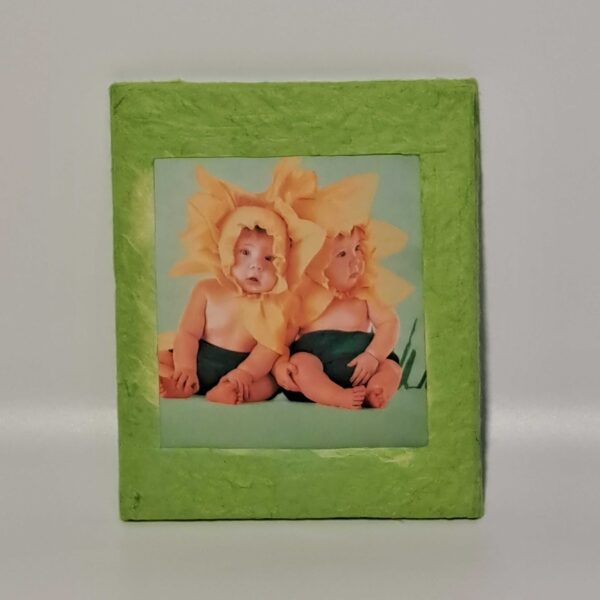 Cornicetta verde con magnete - immagine 2