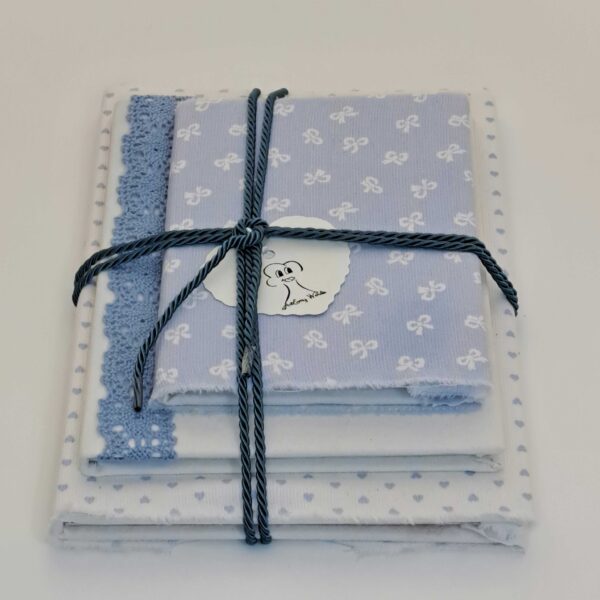 Libri decorativi azzurro - immagine 2
